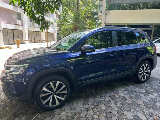 VOLKSWAGEN TAOS 1.4 250 TSI TOTAL FLEX HIGHLINE AUTOMÁTICO